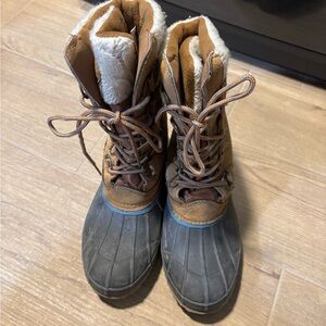 Khombu Winter Boots